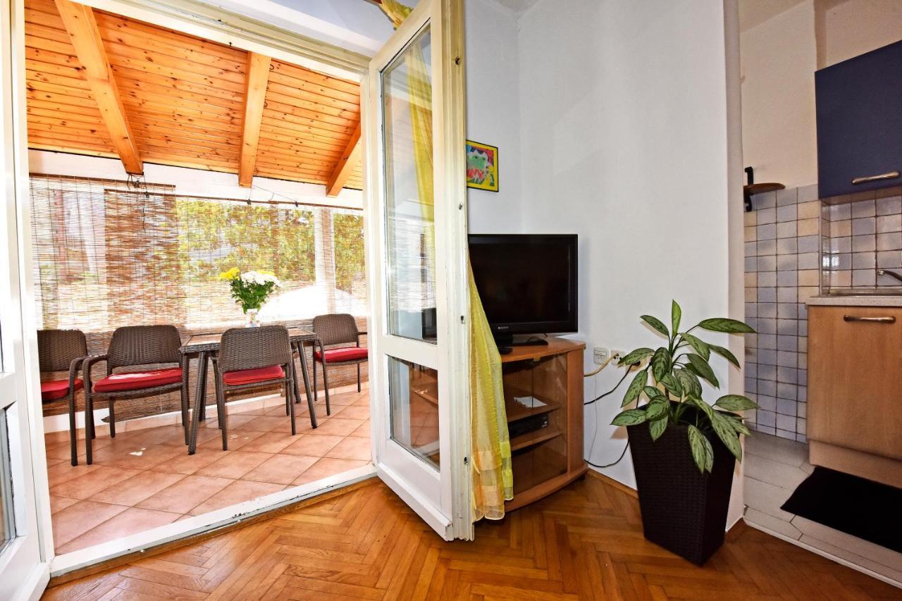 Apartment Nikola Poreč Exterior foto